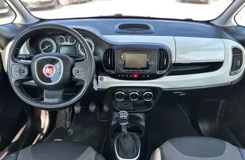 FIAT 500L 