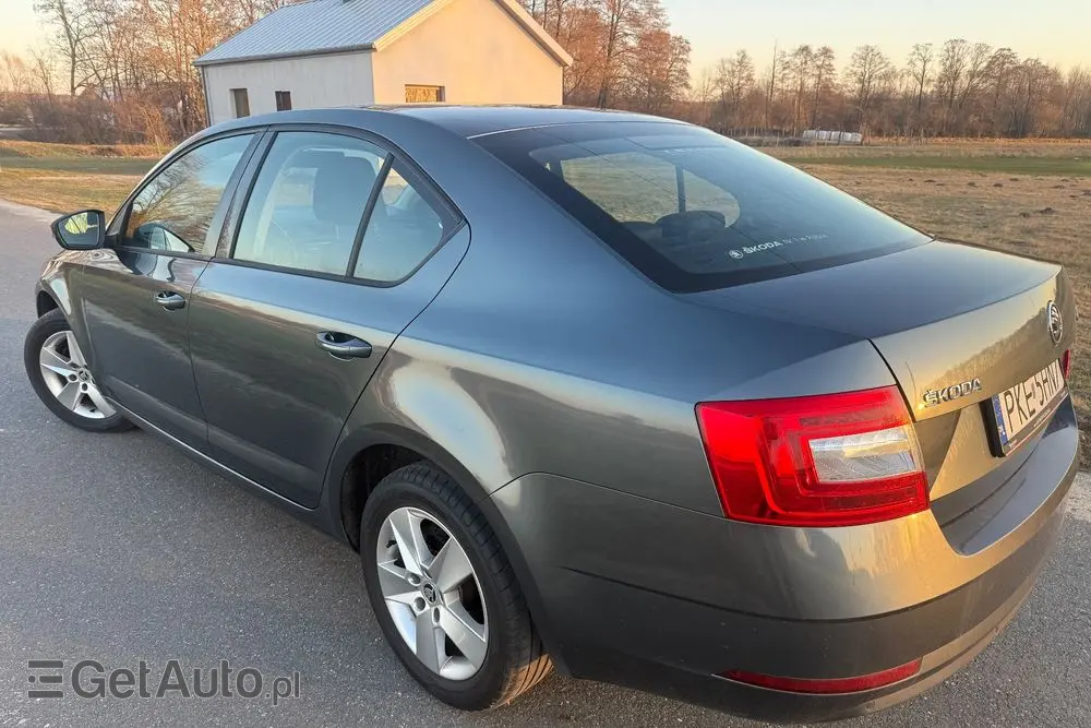 SKODA Octavia 1.6 TDI Active