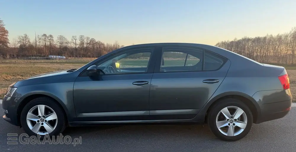 SKODA Octavia 1.6 TDI Active
