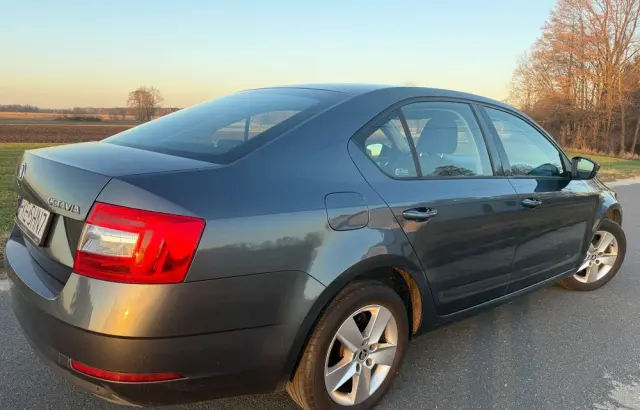 SKODA Octavia 1.6 TDI Active