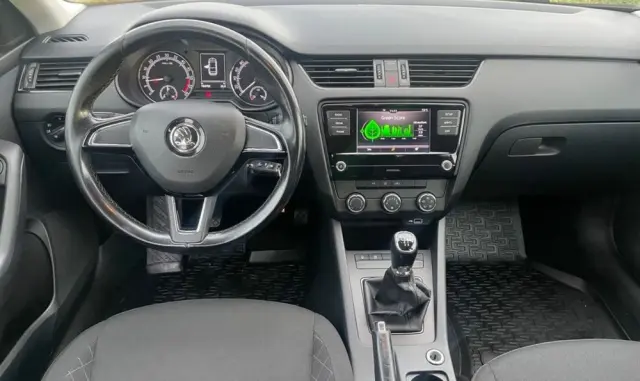 SKODA Octavia 1.6 TDI Active