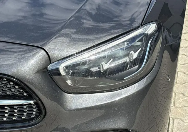 MERCEDES-BENZ Klasa E 