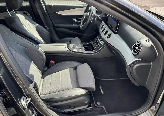 MERCEDES-BENZ Klasa E 