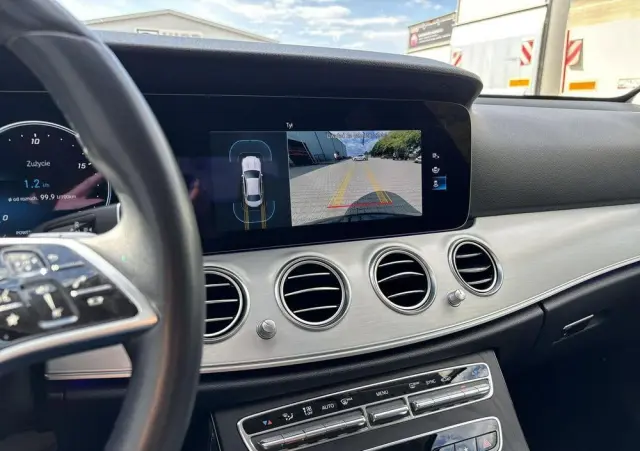 MERCEDES-BENZ Klasa E 