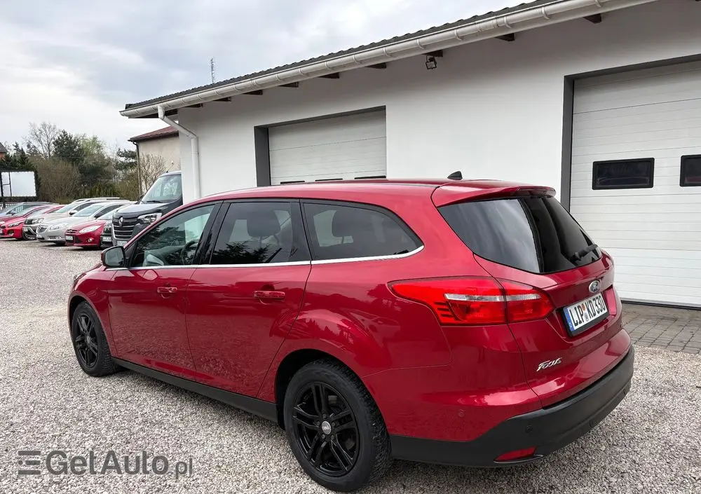 FORD Focus 1.0 EcoBoost Titanium