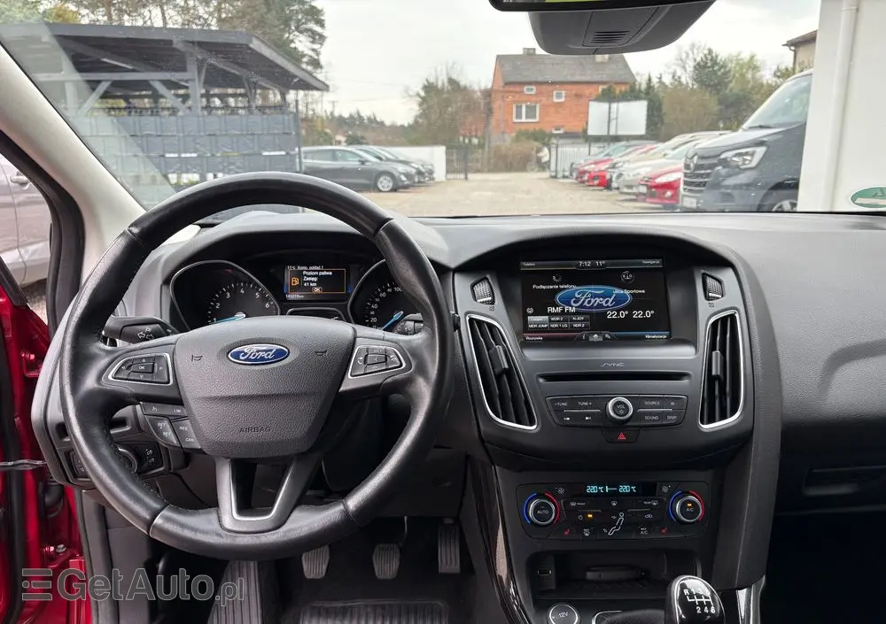FORD Focus 1.0 EcoBoost Titanium