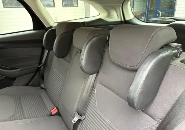 FORD Focus 1.0 EcoBoost Titanium