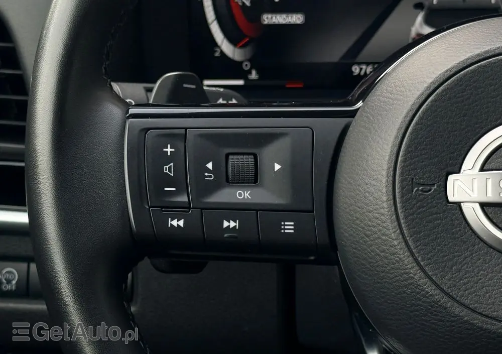 NISSAN Qashqai 1.3 DIG-T MHEV Xtronic N-Connecta