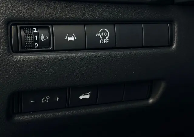 NISSAN Qashqai 1.3 DIG-T MHEV Xtronic N-Connecta