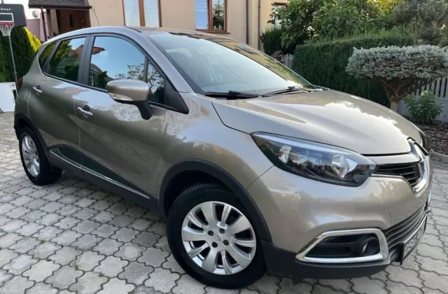RENAULT Captur 