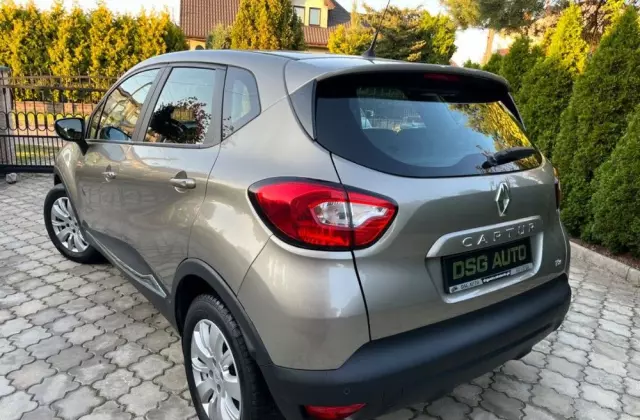 RENAULT Captur 