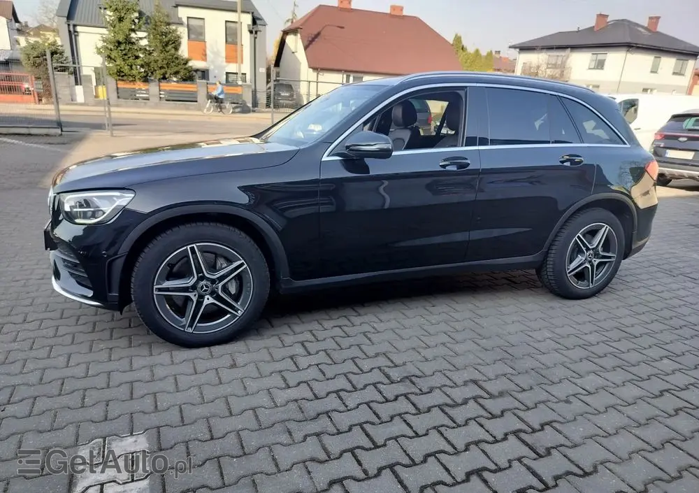MERCEDES-BENZ GLC 200 4-Matic