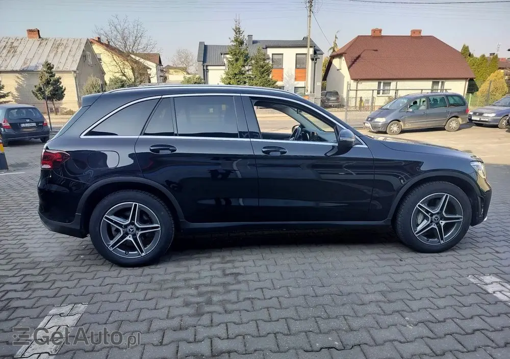 MERCEDES-BENZ GLC 200 4-Matic