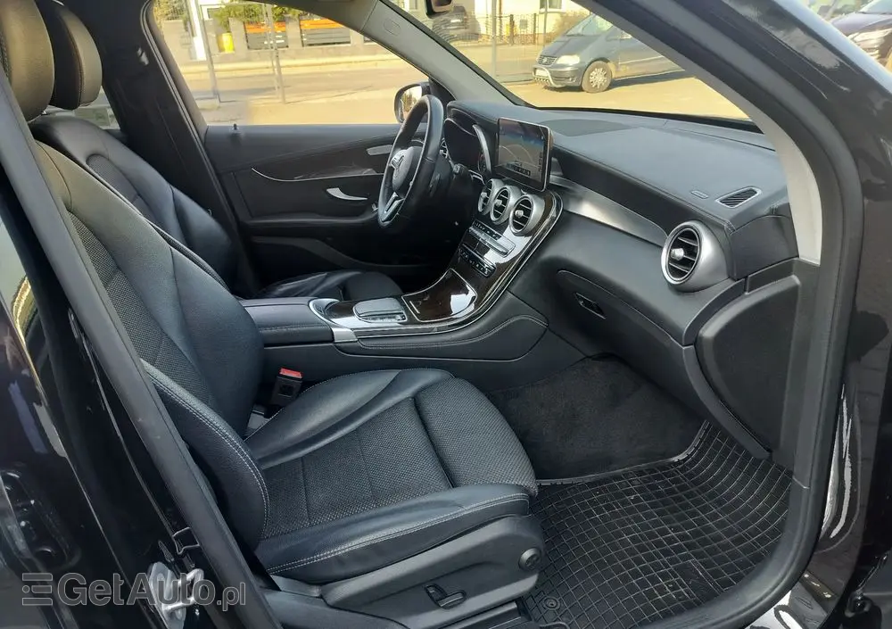 MERCEDES-BENZ GLC 200 4-Matic