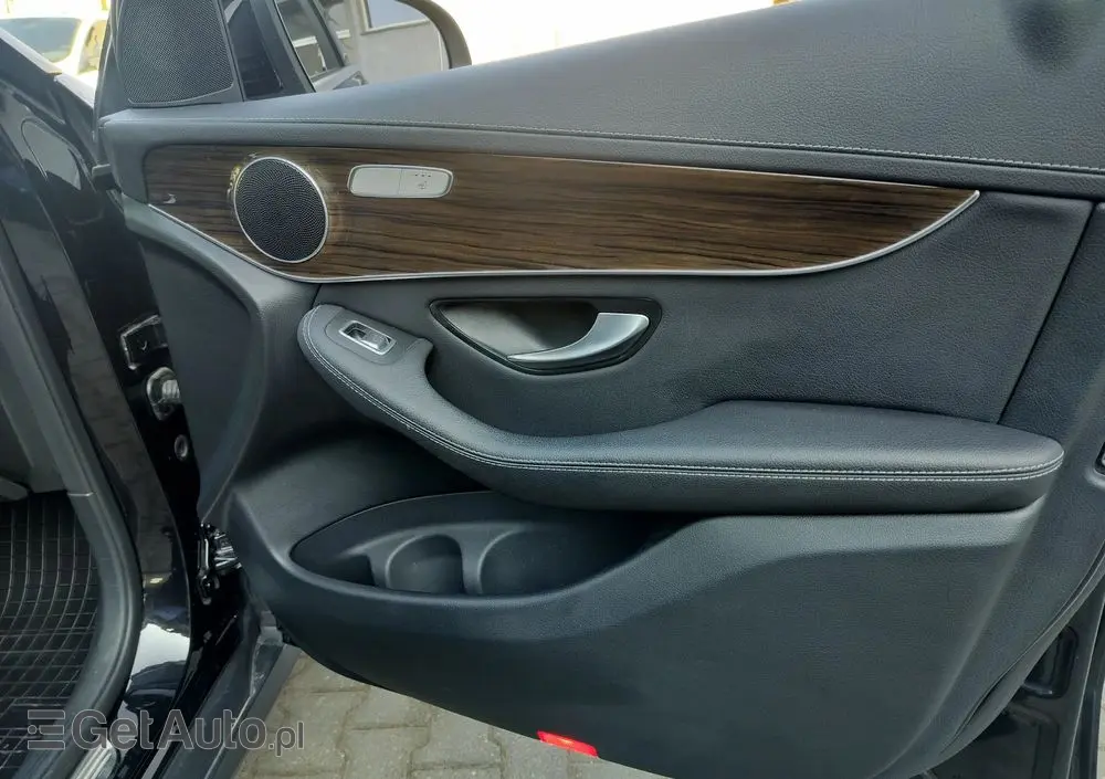 MERCEDES-BENZ GLC 200 4-Matic