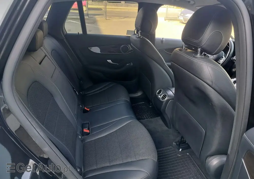 MERCEDES-BENZ GLC 200 4-Matic
