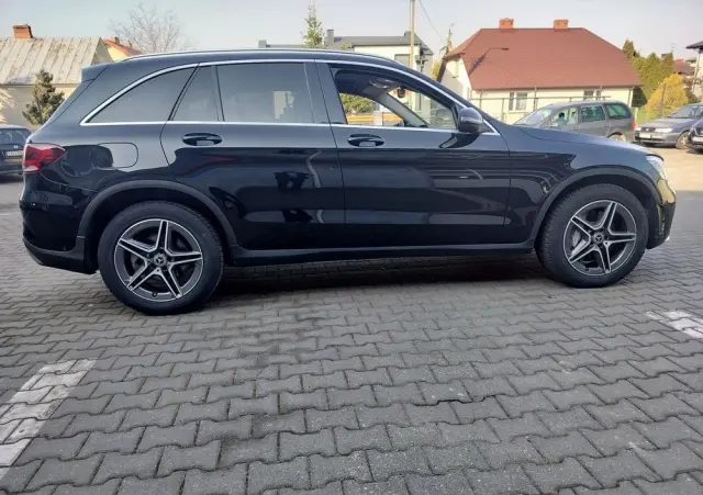 MERCEDES-BENZ GLC 200 4-Matic