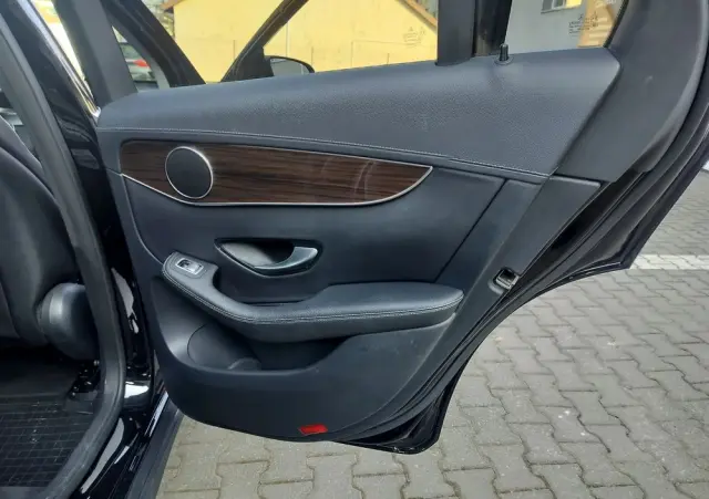 MERCEDES-BENZ GLC 200 4-Matic