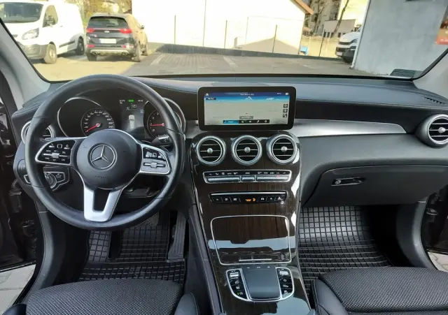 MERCEDES-BENZ GLC 200 4-Matic