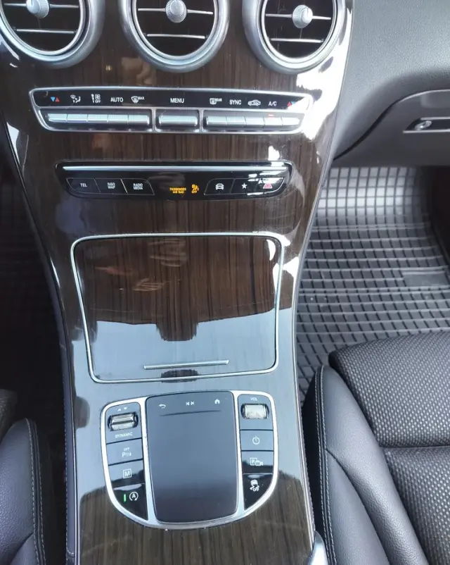 MERCEDES-BENZ GLC 200 4-Matic