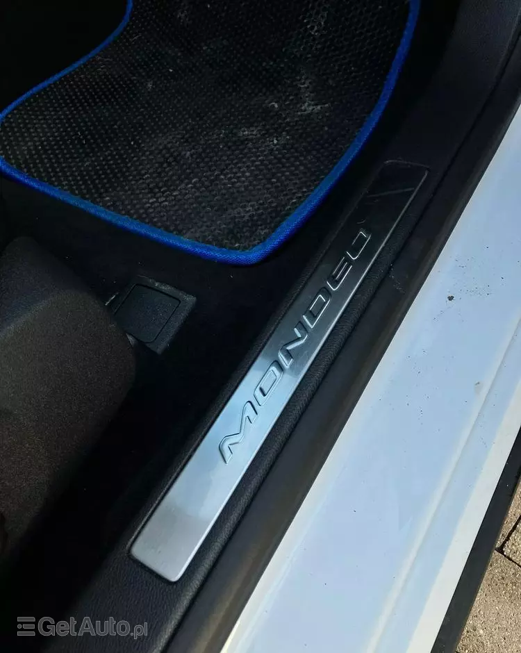 FORD Mondeo 2.0 TDCi Titanium PowerShift