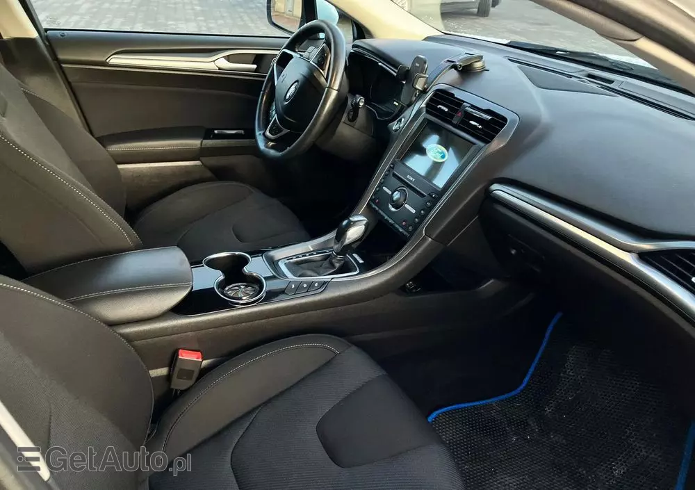 FORD Mondeo 2.0 TDCi Titanium PowerShift