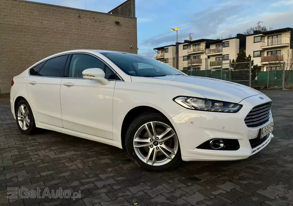 FORD Mondeo 2.0 TDCi Titanium PowerShift