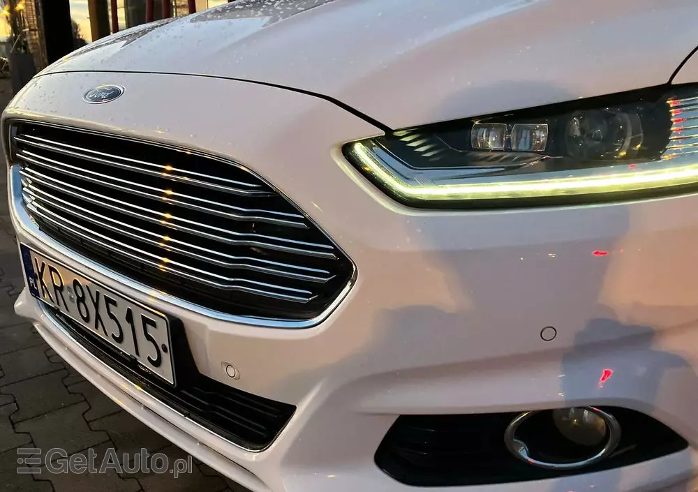 FORD Mondeo 2.0 TDCi Titanium PowerShift