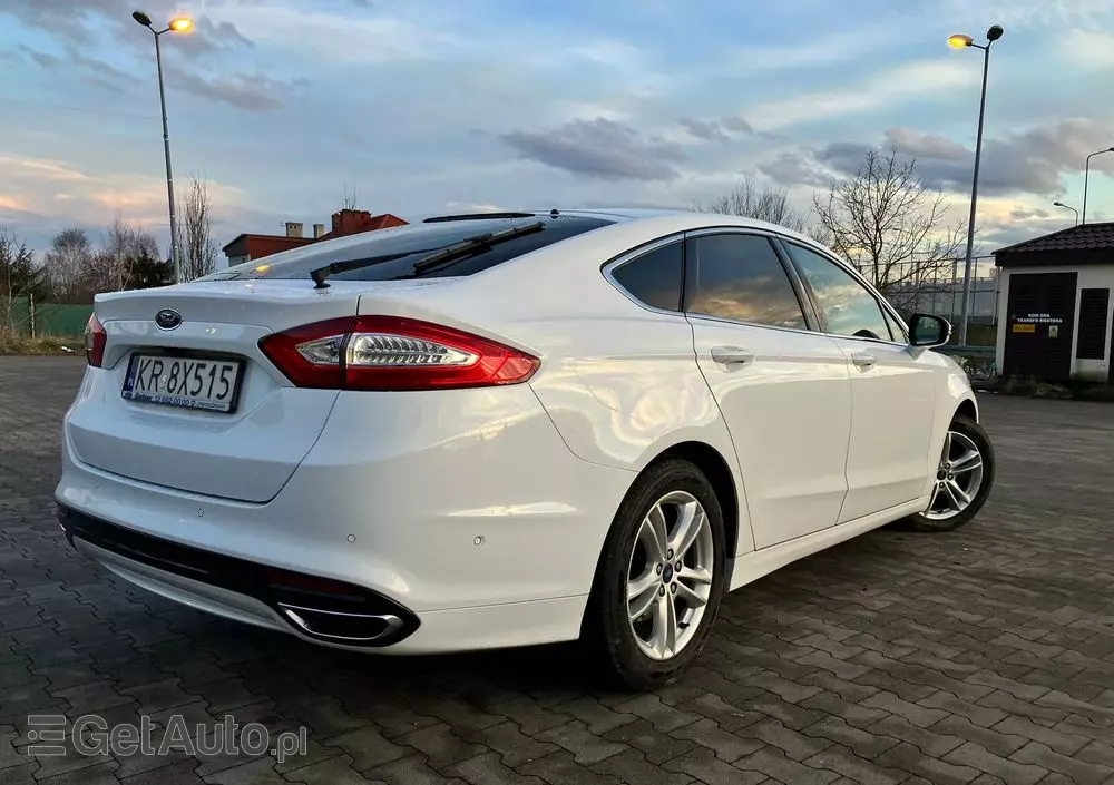 FORD Mondeo 2.0 TDCi Titanium PowerShift