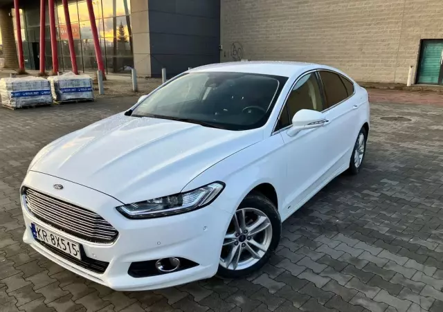 FORD Mondeo 2.0 TDCi Titanium PowerShift