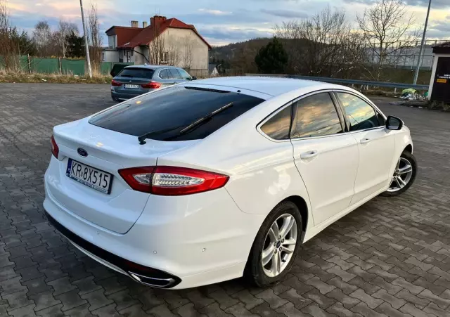 FORD Mondeo 2.0 TDCi Titanium PowerShift