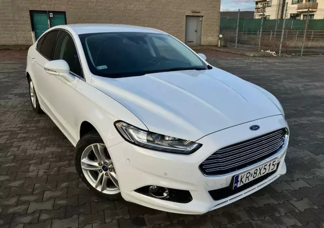 FORD Mondeo 2.0 TDCi Titanium PowerShift