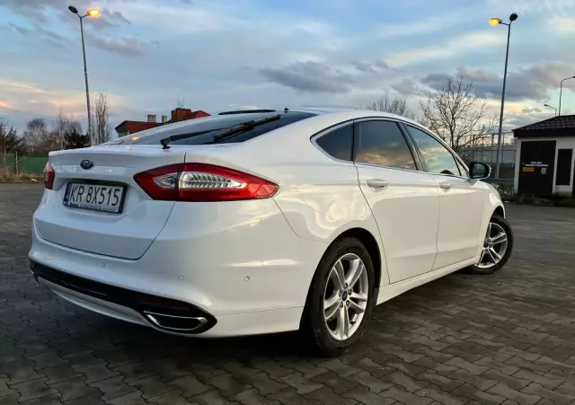 FORD Mondeo 2.0 TDCi Titanium PowerShift