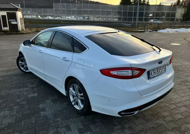 FORD Mondeo 2.0 TDCi Titanium PowerShift