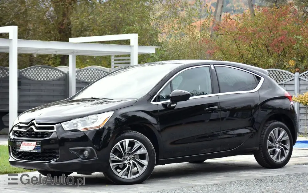 CITROËN DS4 E-HDi 110 EGS6 SoChic