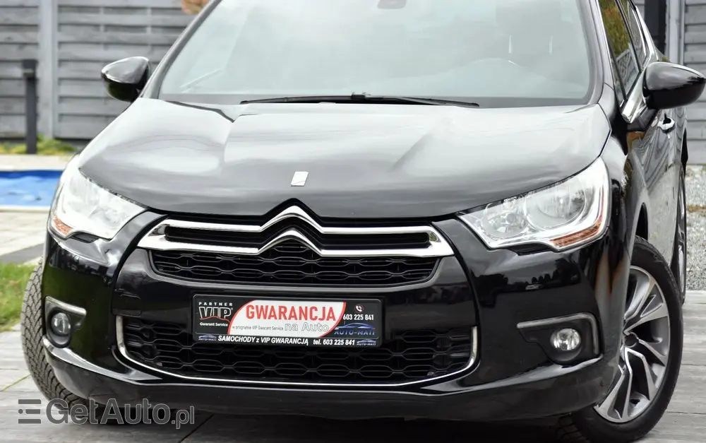 CITROËN DS4 E-HDi 110 EGS6 SoChic