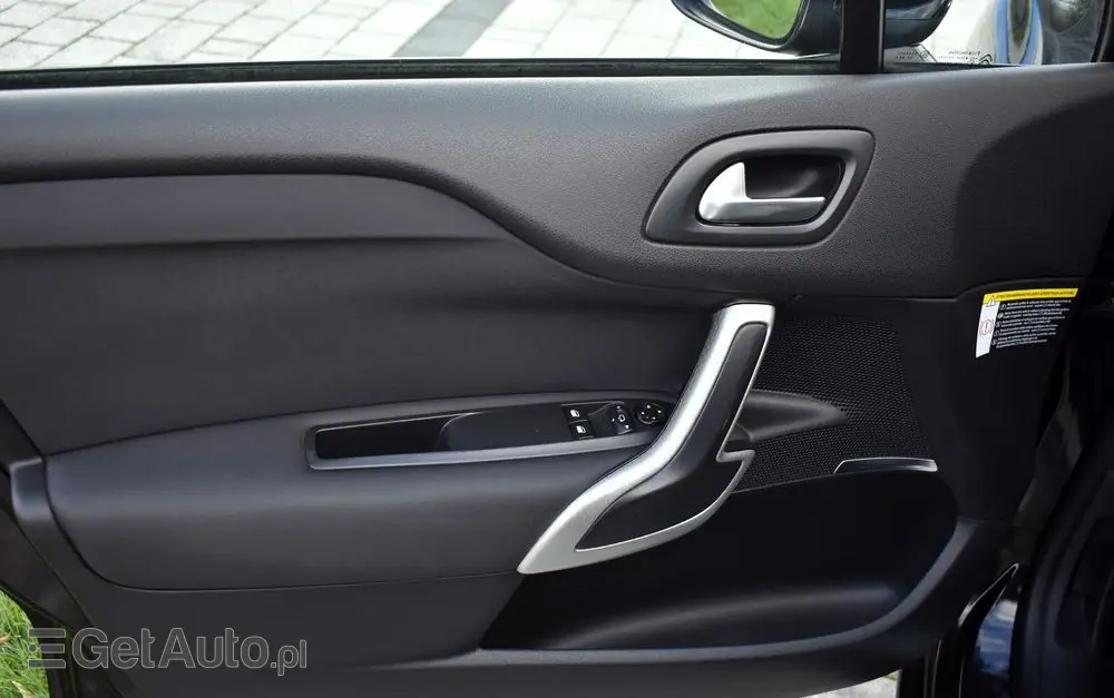 CITROËN DS4 E-HDi 110 EGS6 SoChic