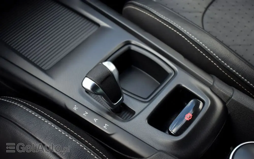 CITROËN DS4 E-HDi 110 EGS6 SoChic