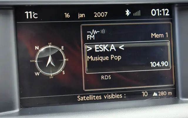 CITROËN DS4 E-HDi 110 EGS6 SoChic