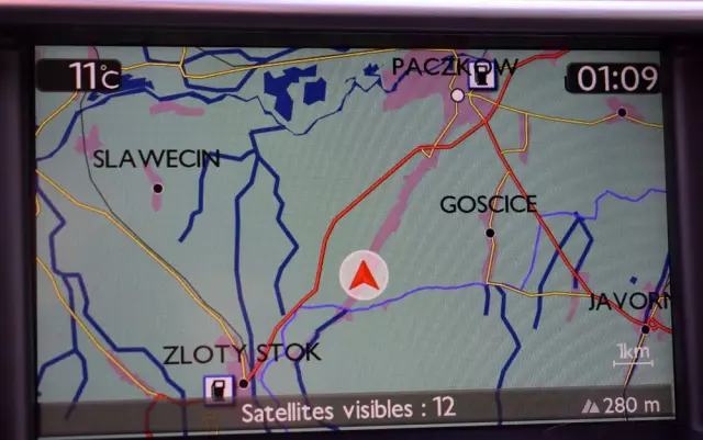 CITROËN DS4 E-HDi 110 EGS6 SoChic