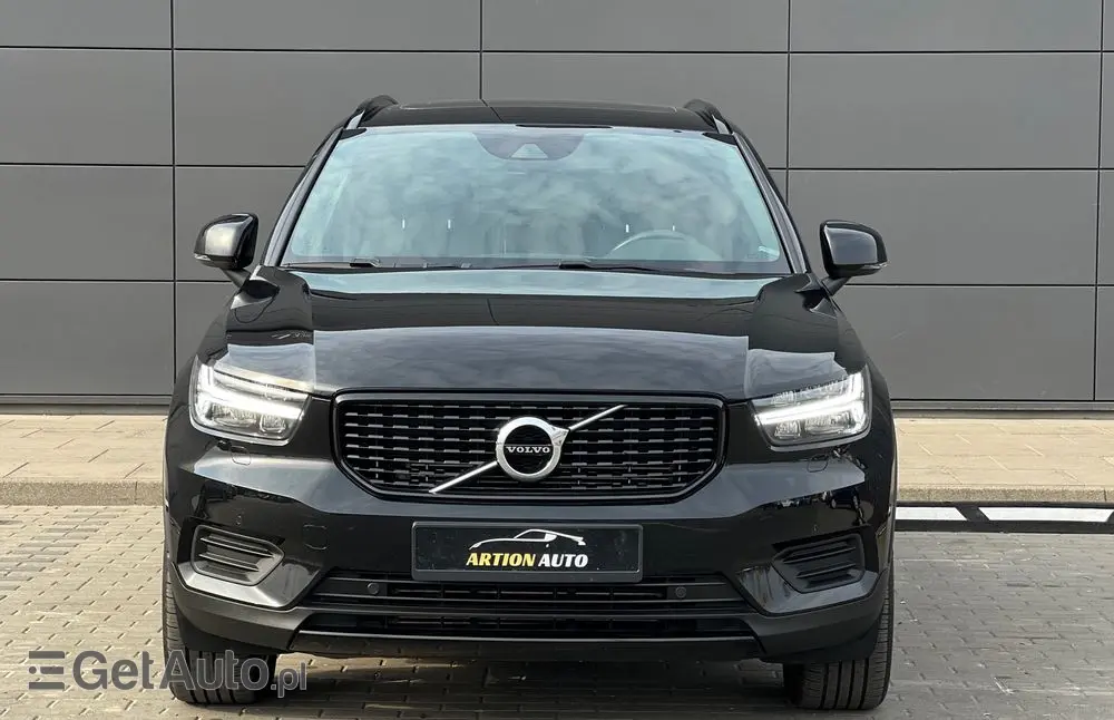VOLVO XC 40 T5 Plug-In Hybrid R-Design