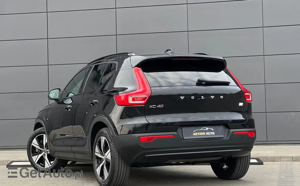 VOLVO XC 40 T5 Plug-In Hybrid R-Design
