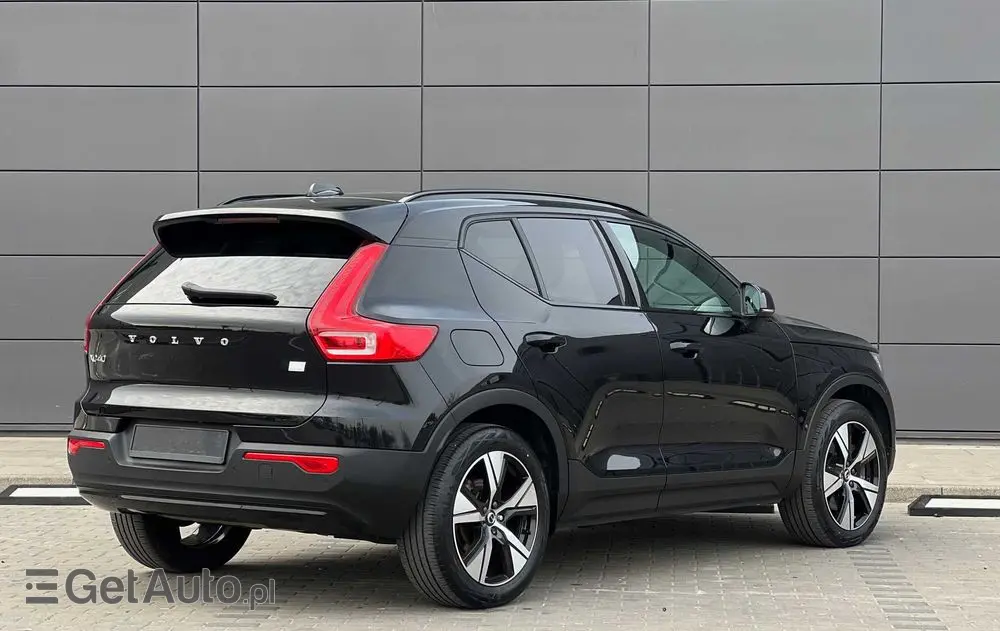 VOLVO XC 40 T5 Plug-In Hybrid R-Design