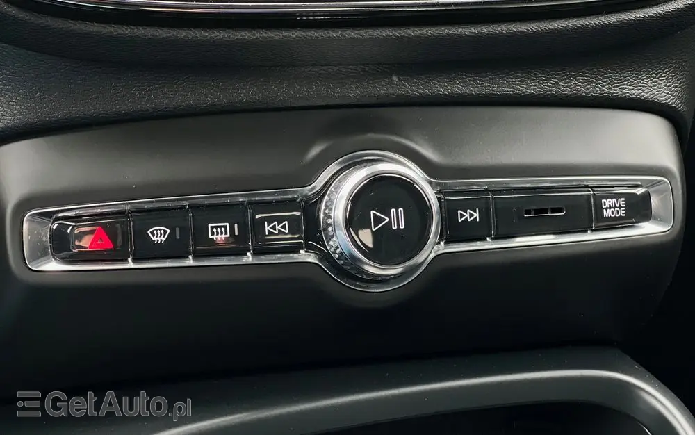 VOLVO XC 40 T5 Plug-In Hybrid R-Design