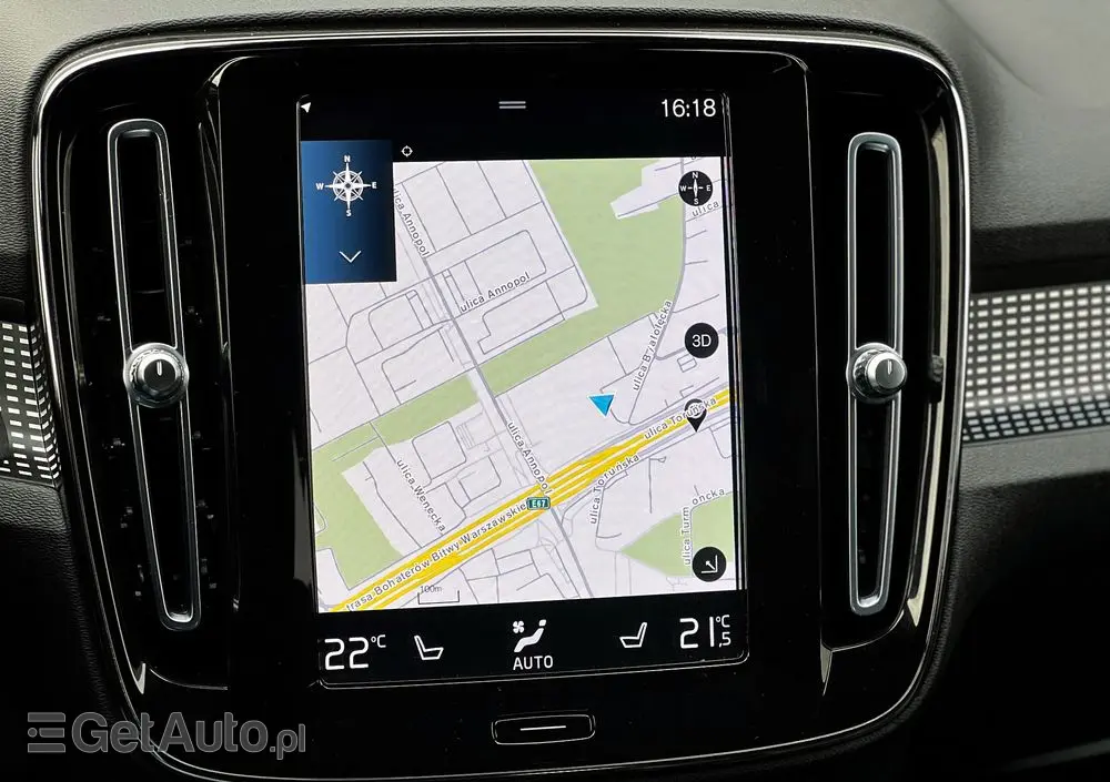 VOLVO XC 40 T5 Plug-In Hybrid R-Design