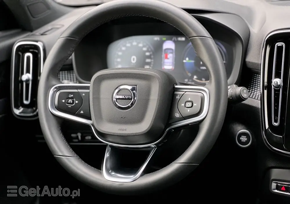 VOLVO XC 40 T5 Plug-In Hybrid R-Design