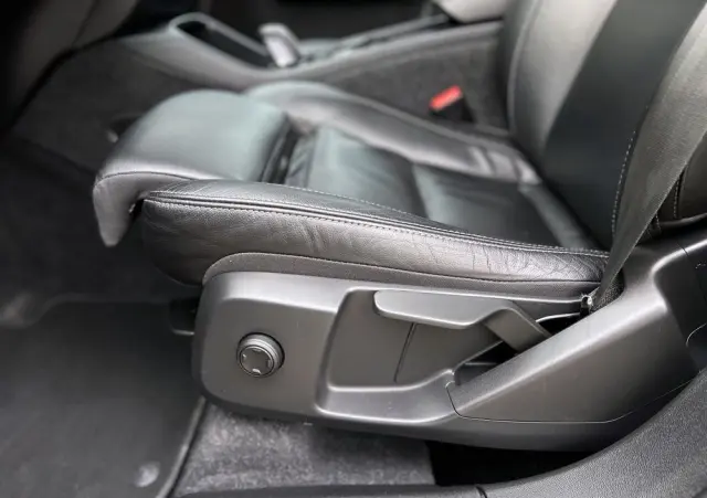 VOLVO XC 40 T5 Plug-In Hybrid R-Design