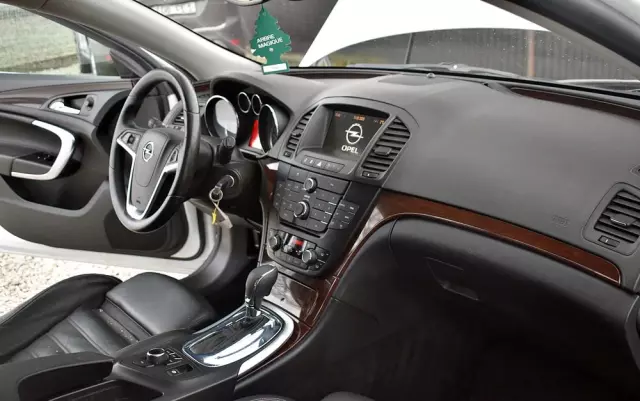 OPEL Insignia 2.0 CDTI automatik Cosmo