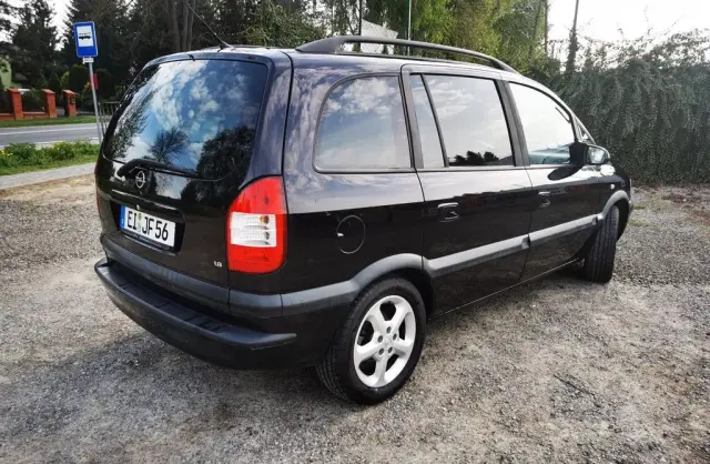 OPEL Zafira 