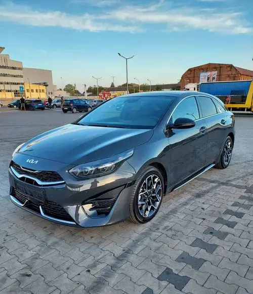 KIA Proceed 